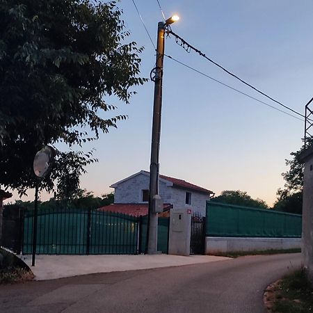 Villa Lita Pazin Eksteriør bilde